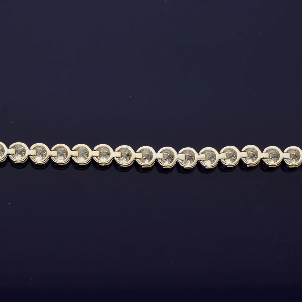 18ct White Gold Diamond Tennis Line Bracelet 7.00ct