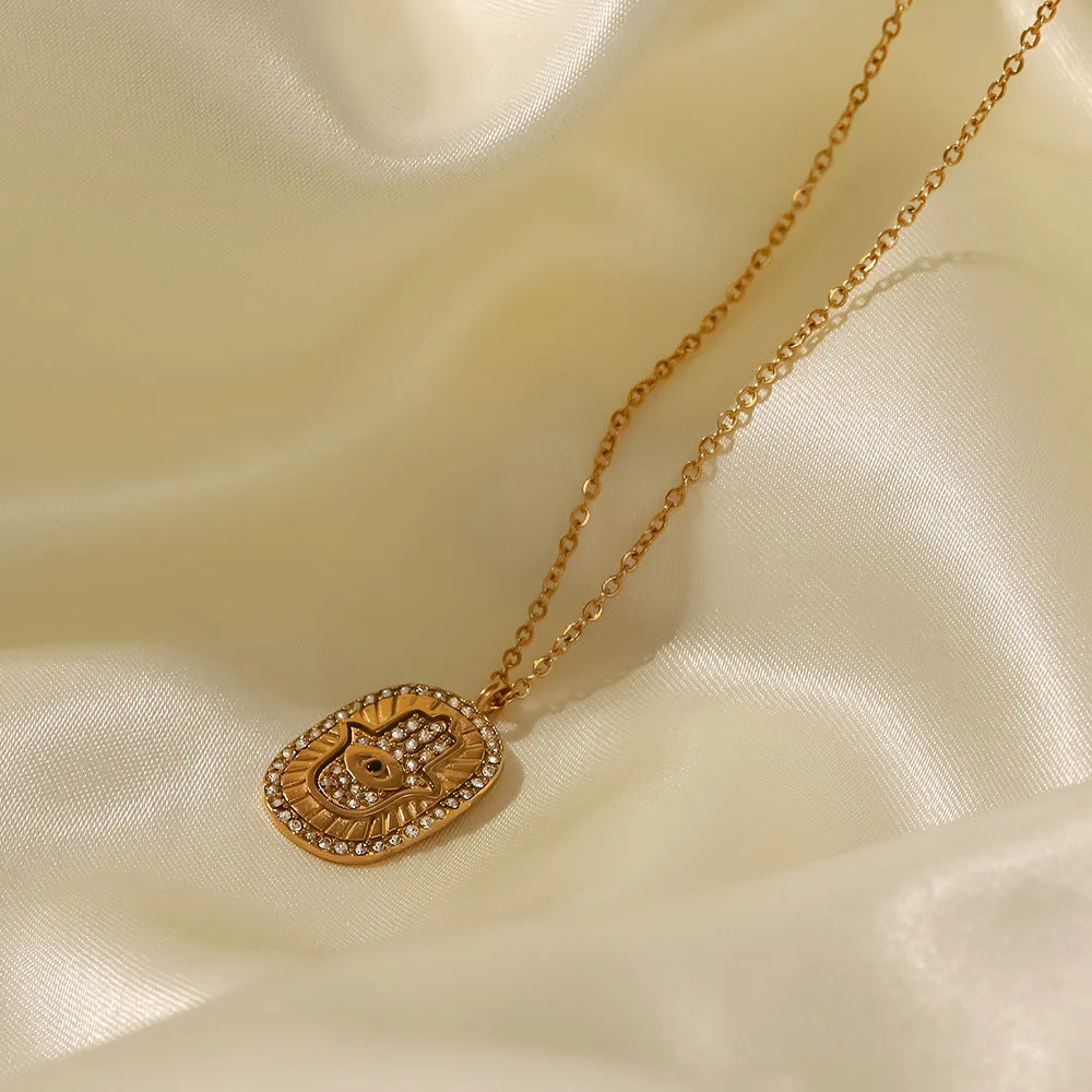 18K Gold Plated Geometric Transparent Zircon Palm Oval Eye Pendant Necklace