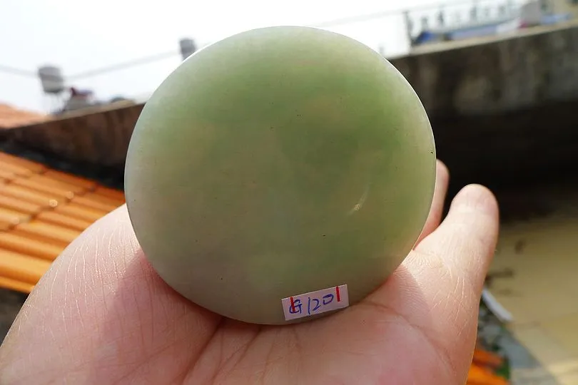 Natural Jade Rough Jadeite Raw (110g,5.2X5.2X1.55cm)