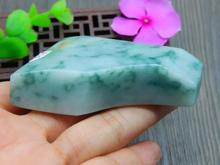 Natural Jade Rough Jadeite Raw (114g, 66X42X16.8mm)