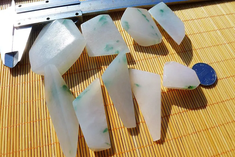 Natural Jade Rough Jadeite Raw 160g