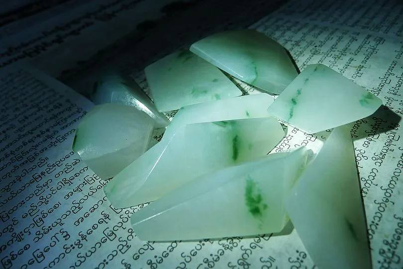 Natural Jade Rough Jadeite Raw 160g