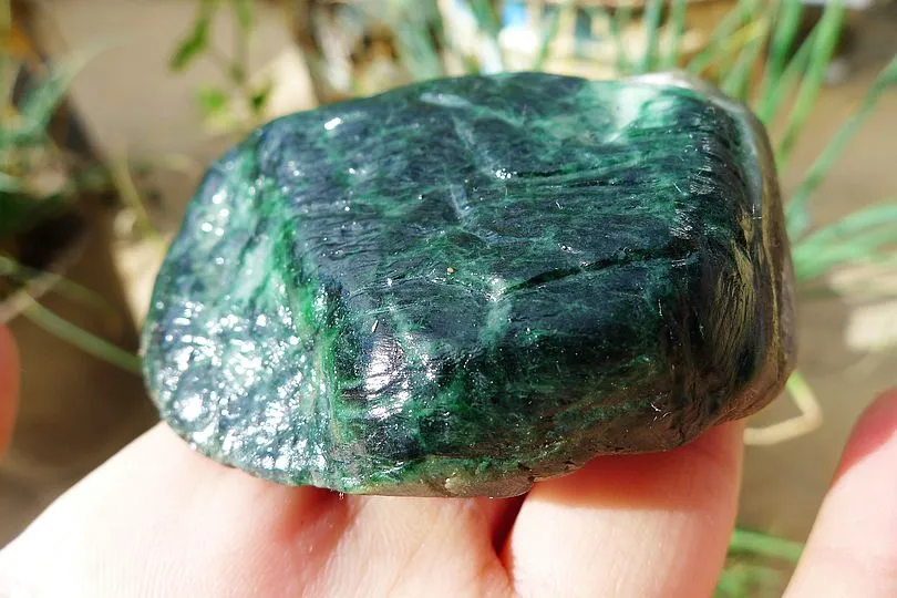 Natural Jade Rough Jadeite Raw (185g,7.3X5.8X2.7cm)