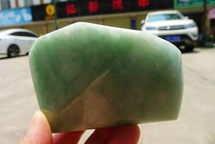 Natural Jade Rough Jadeite Raw (195g,8.5X5.8X1.6cm)