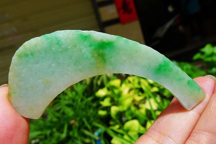 Natural Jade Rough Jadeite Raw (20g,8X4X0.45cm)