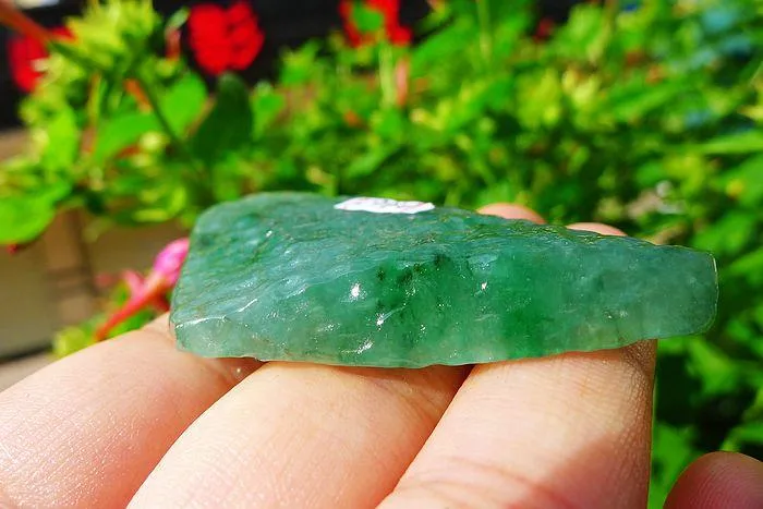 Natural Jade Rough Jadeite Raw (23g,6.1X3.1X0.75cm)