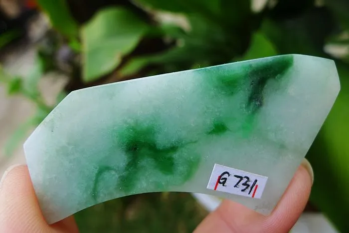 Natural Jade Rough Jadeite Raw (23g,6.4X3.4X0.4cm)