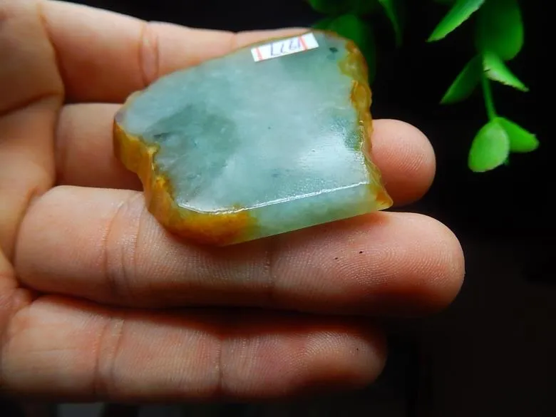 Natural Jade Rough Jadeite Raw (29g, 46X44X5.8mm)