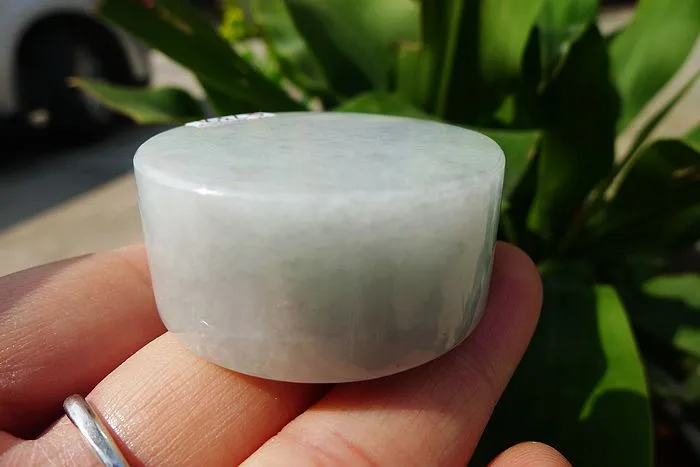 Natural Jade Rough Jadeite Raw (77g,4X4X1.8cm)