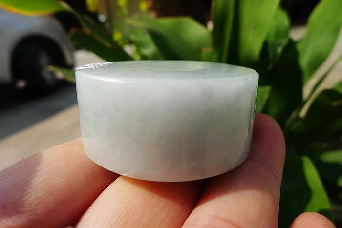 Natural Jade Rough Jadeite Raw (77g,4X4X1.8cm)