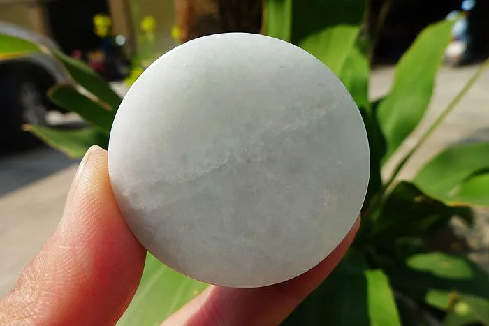 Natural Jade Rough Jadeite Raw (77g,4X4X1.8cm)