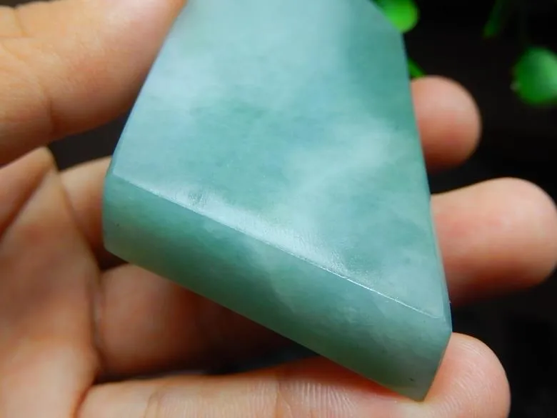 Natural Jade Rough Jadeite Raw (92g, 84X36X14mm)