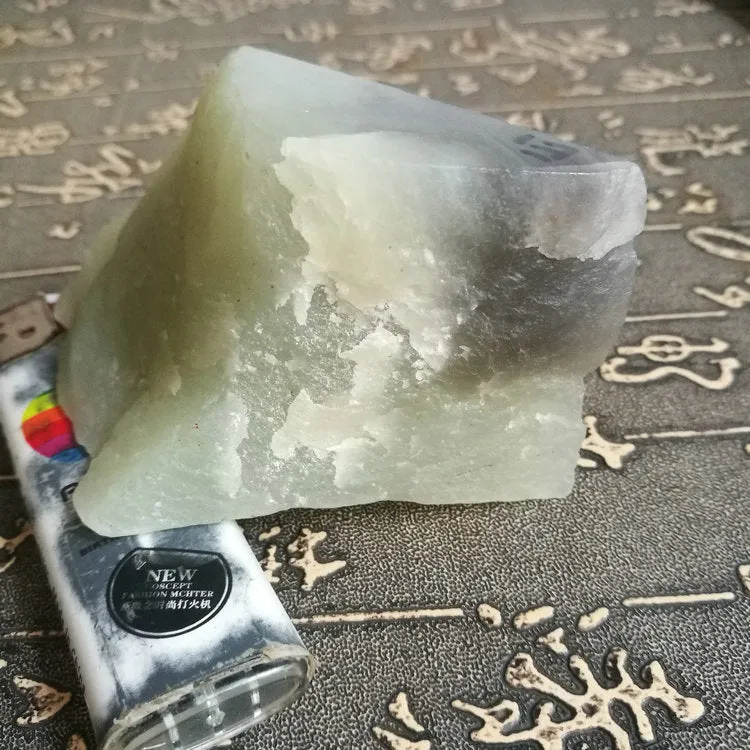 Natural Kunlun Jade Rough Nephrite Raw (177g, 8.5X4.5X2.5cm)