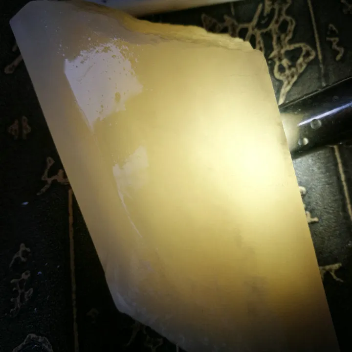 Natural Kunlun Jade Rough Nephrite Raw (288g, 7.5X5X3.5cm)