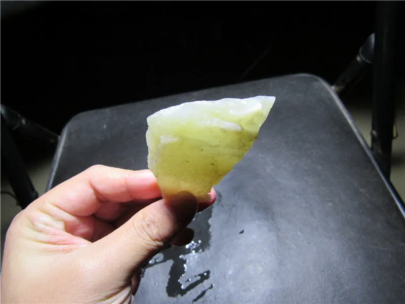 Natural Kunlun Jade Rough Nephrite Raw (41.96g, 70X46X8mm)