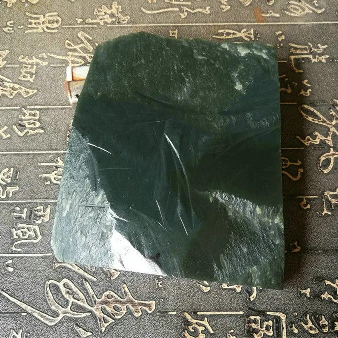 Natural Kunlun Jade Rough Nephrite Raw (504g, 11.5X10X2cm)