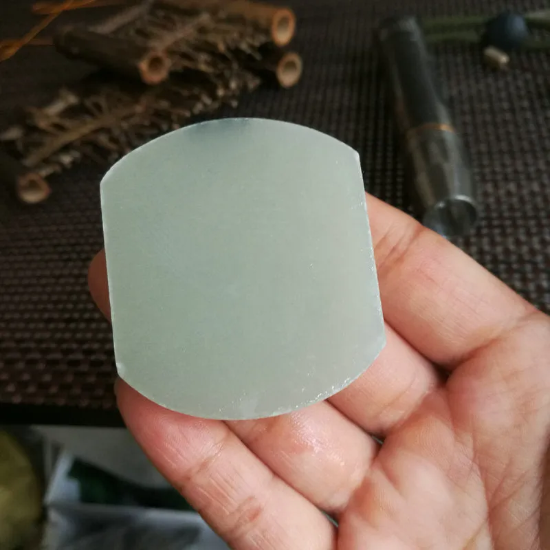 Natural Kunlun Jade Rough Nephrite Raw (55g, 5.2X1.6cm)