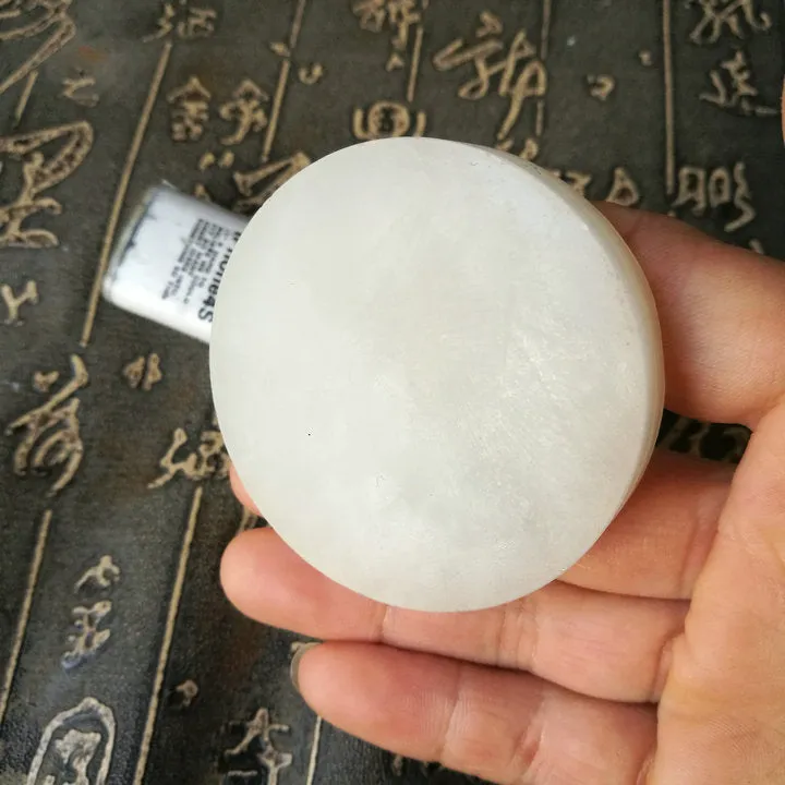 Natural Kunlun Jade Rough Nephrite Raw (77g, 5.4X5.4X1.1cm)