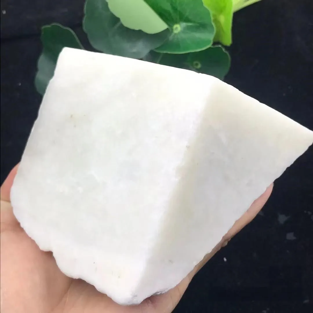 Natural Kunlun Jade Rough Nephrite Raw (780g,11.1X8.4X6.2cm)