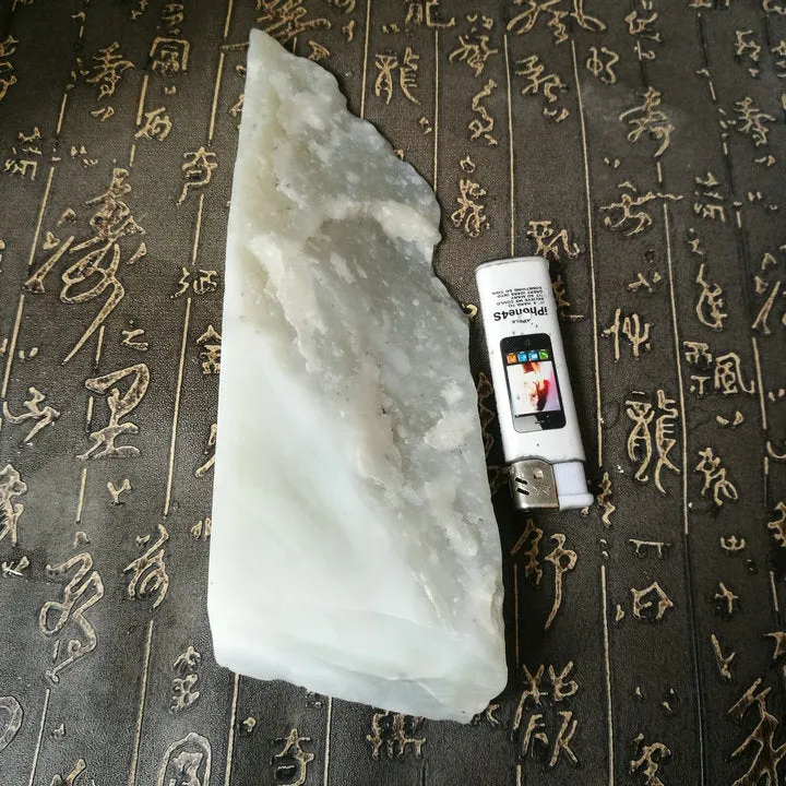 Natural Kunlun Jade Rough Nephrite Raw (805g, 21X7X2.9cm)