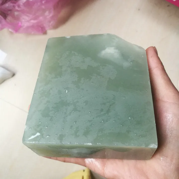 Natural Kunlun Jade Rough Nephrite Raw (849g, 10.5X9.5X3.5cm)