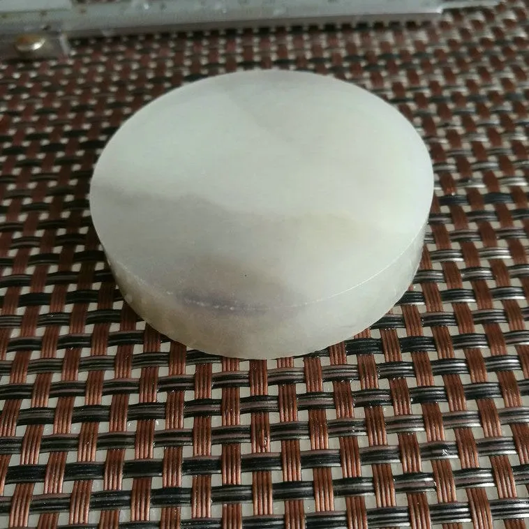 Natural Kunlun Jade Rough Nephrite Raw (92g, 5.5X1.3cm)