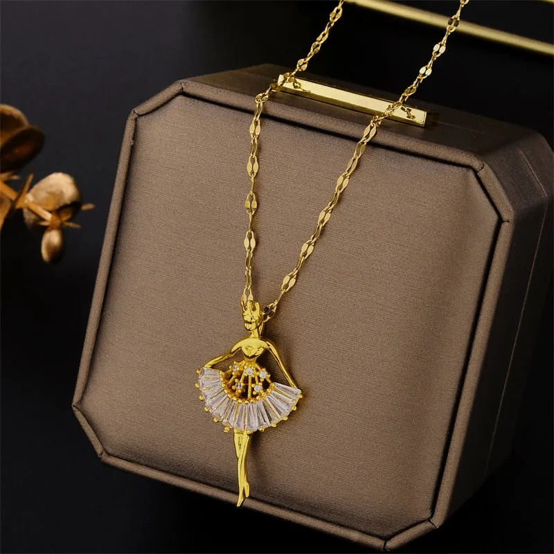 New Design Sense Luxury Zircon Crystal Stainless Steel Necklaces For Women Korean Fashion Sweet Sexy Ladies Neck Chain Jewelry