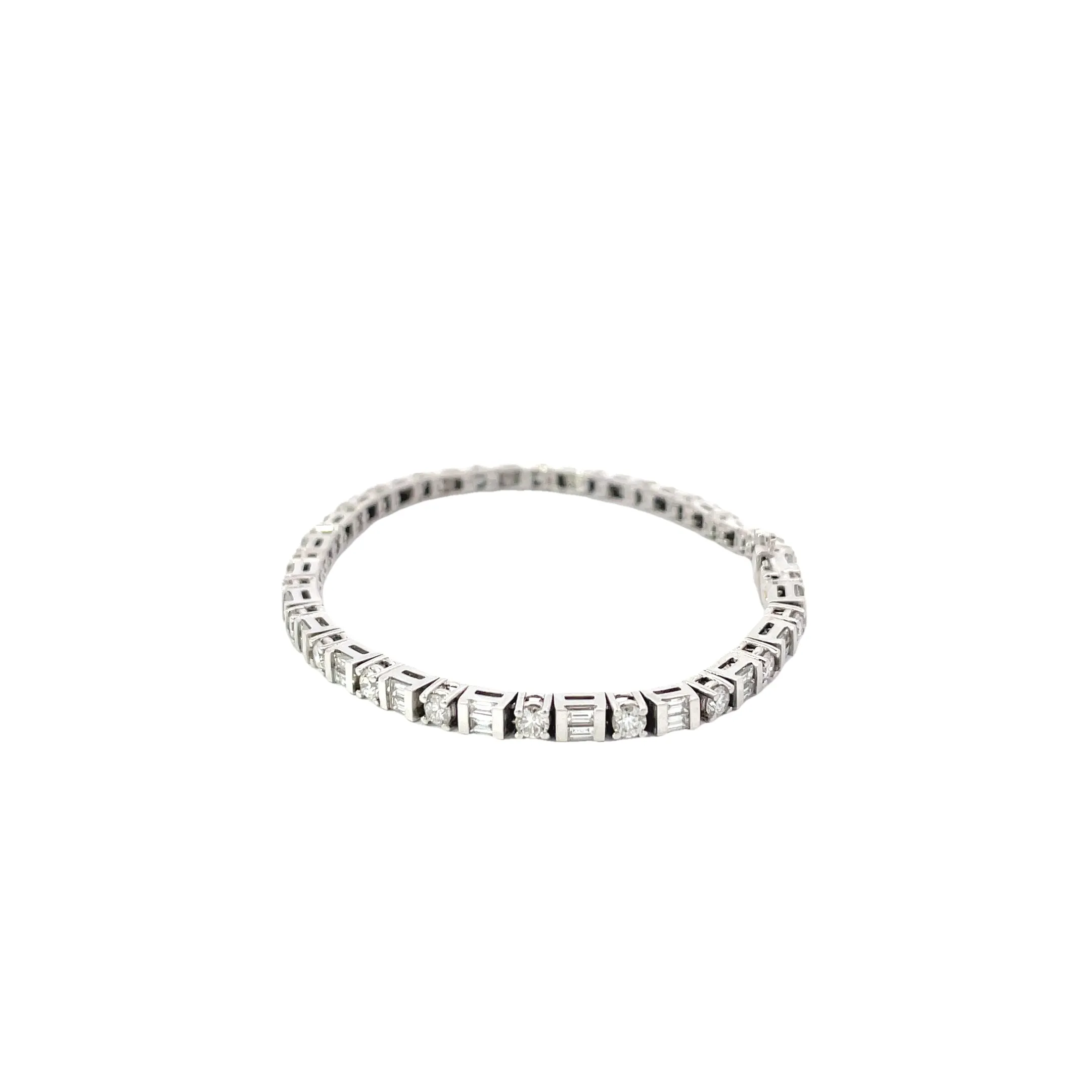 White Gold Modern Diamond Tennis Bracelet