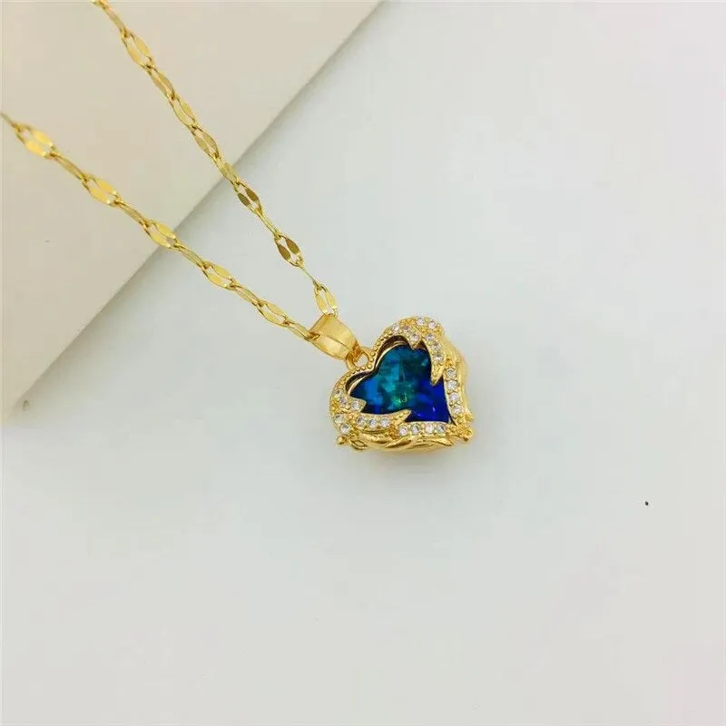 Zircon Heart with Angel Wings Pendant Necklaces